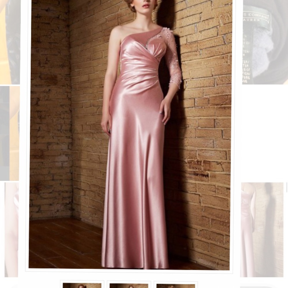 Gorgeous pink one-sleeve gown